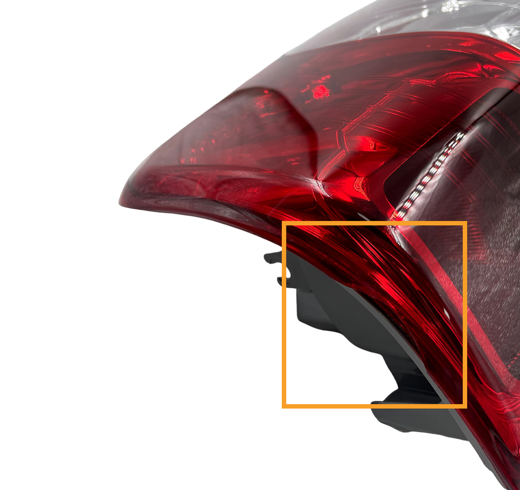 04817265 (OUTLET #817265) FOCO TRASERO DERECHO FORD RANGER 13-22 2.2 : 3.2 ALTERNATIVO 4.webp