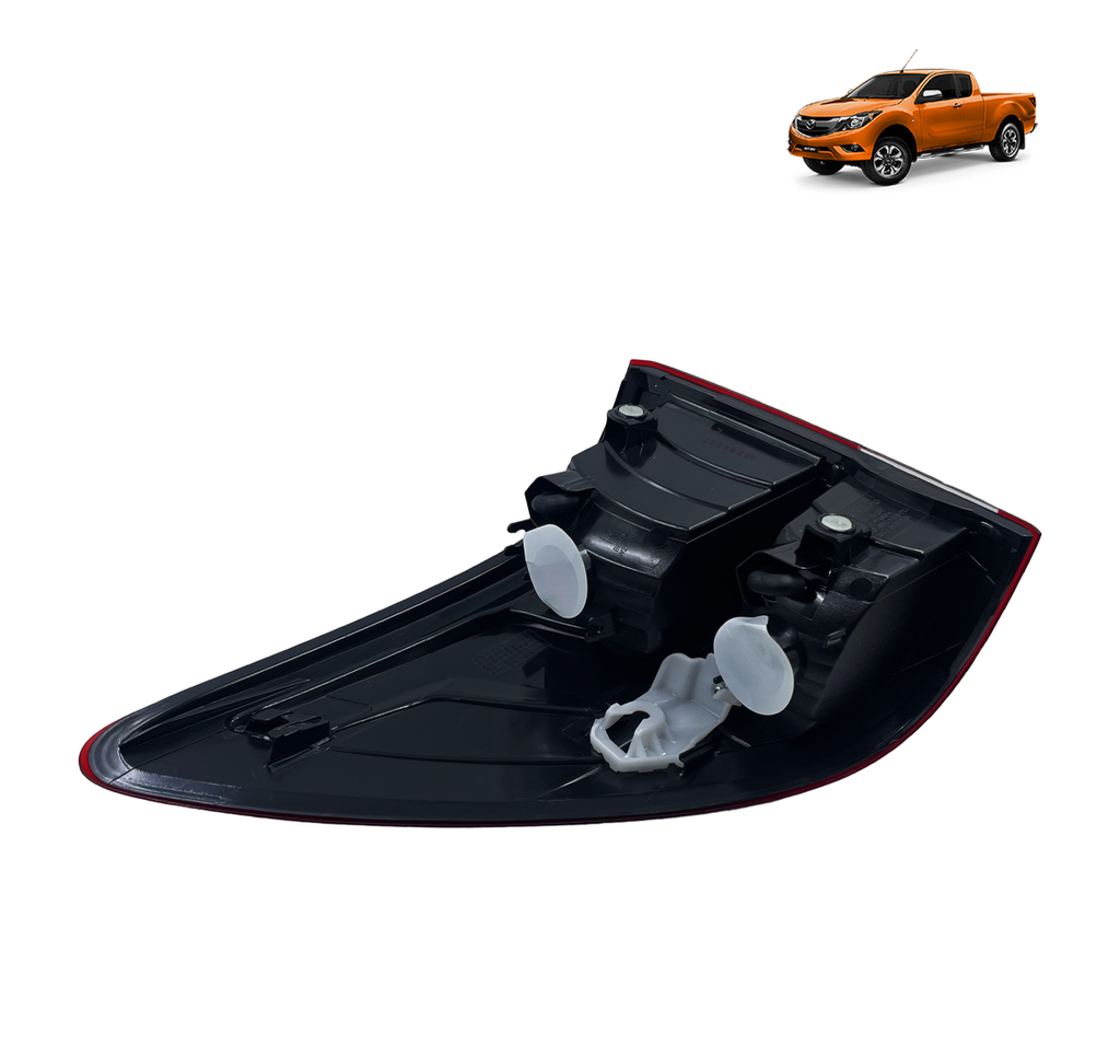 21932876 FOCO TRASERO EXTERIOR (ROJO) COPILOTO MAZDA BT50 13-16 2.2 : 3.2 DEPO 3.webp