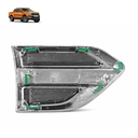 67857121593678 EMBLEMA LOGO TAPABARRO CROMO PILOTO 3.webp