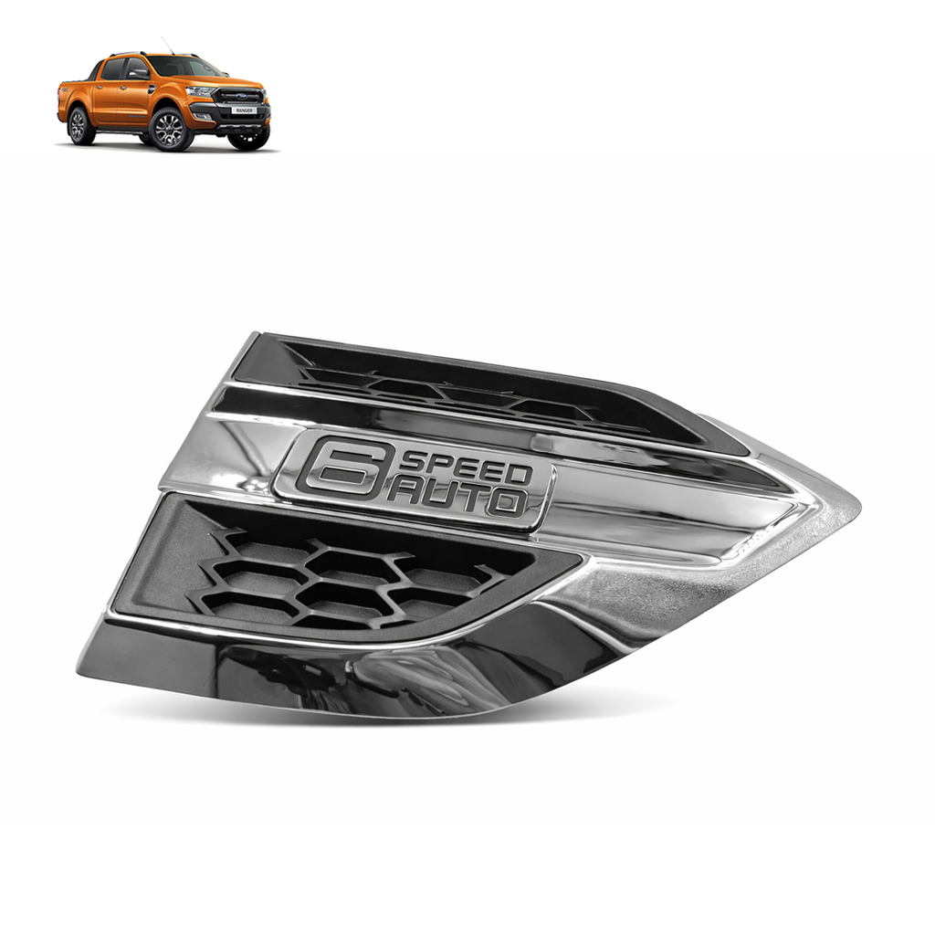 67857114271223 EMBLEMA LOGO TAPABARRO CROMO COPILOTO 2.webp