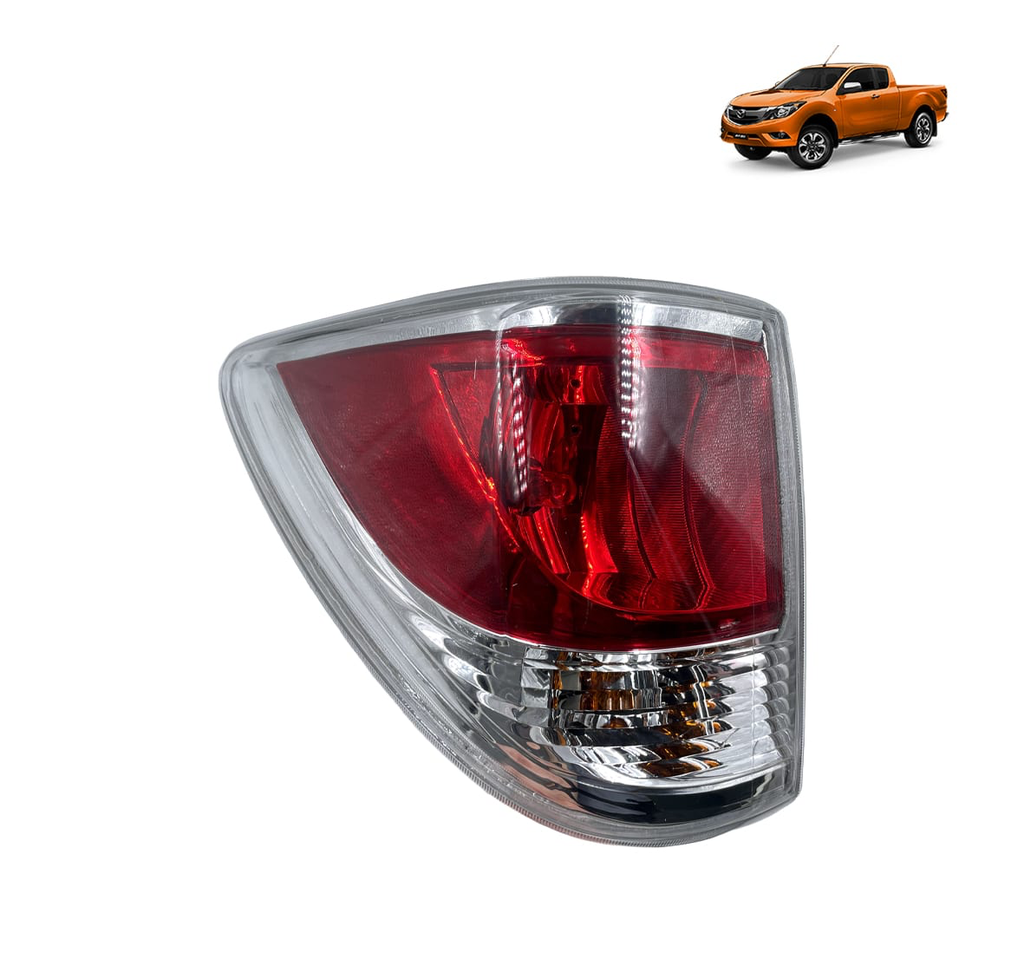 FOCO TRASERO EXTERIOR (CROMO) PILOTO 2.2 / 3.2 BT50 13-16