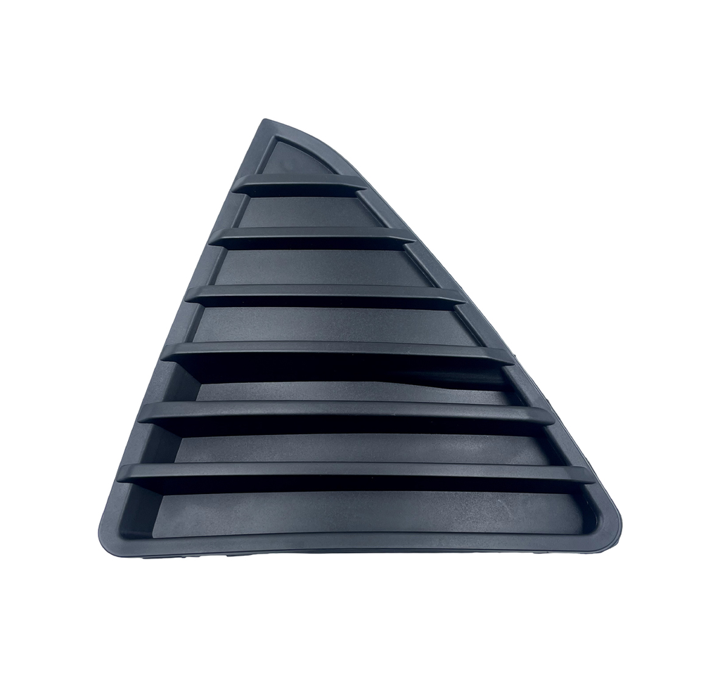 REJILLA TRIANGULAR IZQUIERDA PARACHOQUES
