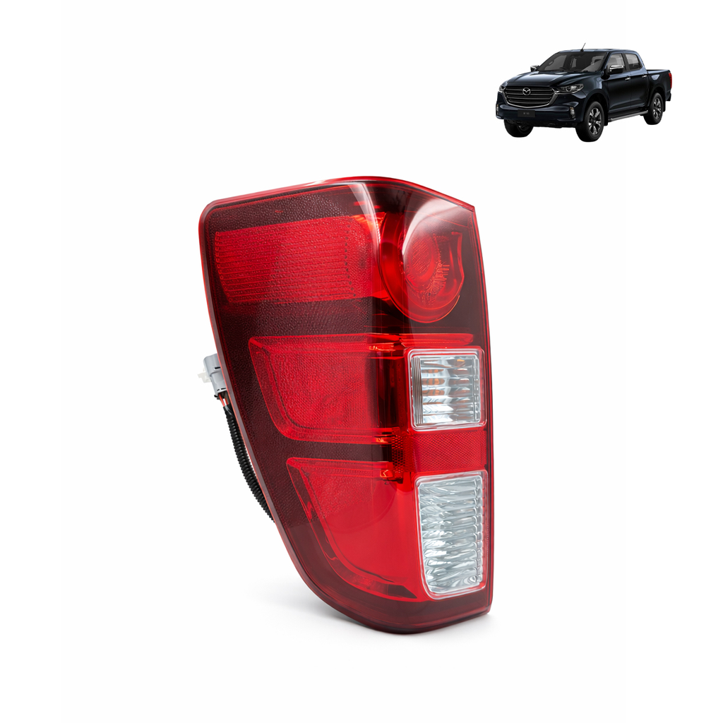 FOCO TRASERO IZQUIERDO 3.0 BT50 21-24